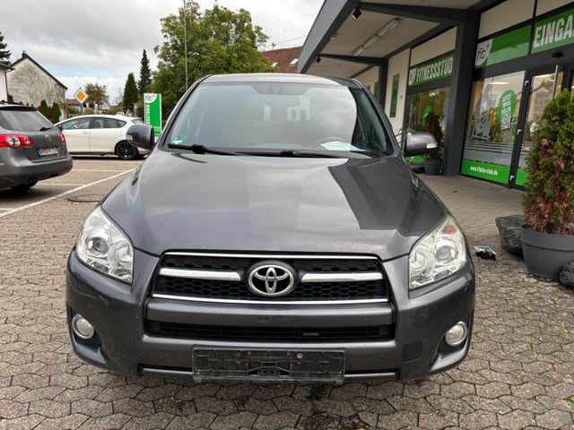 Toyota RAV4 Sol*2,0 BENZIN*2HAND*4x4*PDC*SITZHZ*