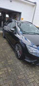 Seat Leon 2.0 TSI Start&Stop ST CUPRA 290 DSG CUP... - Seat Leon von privat