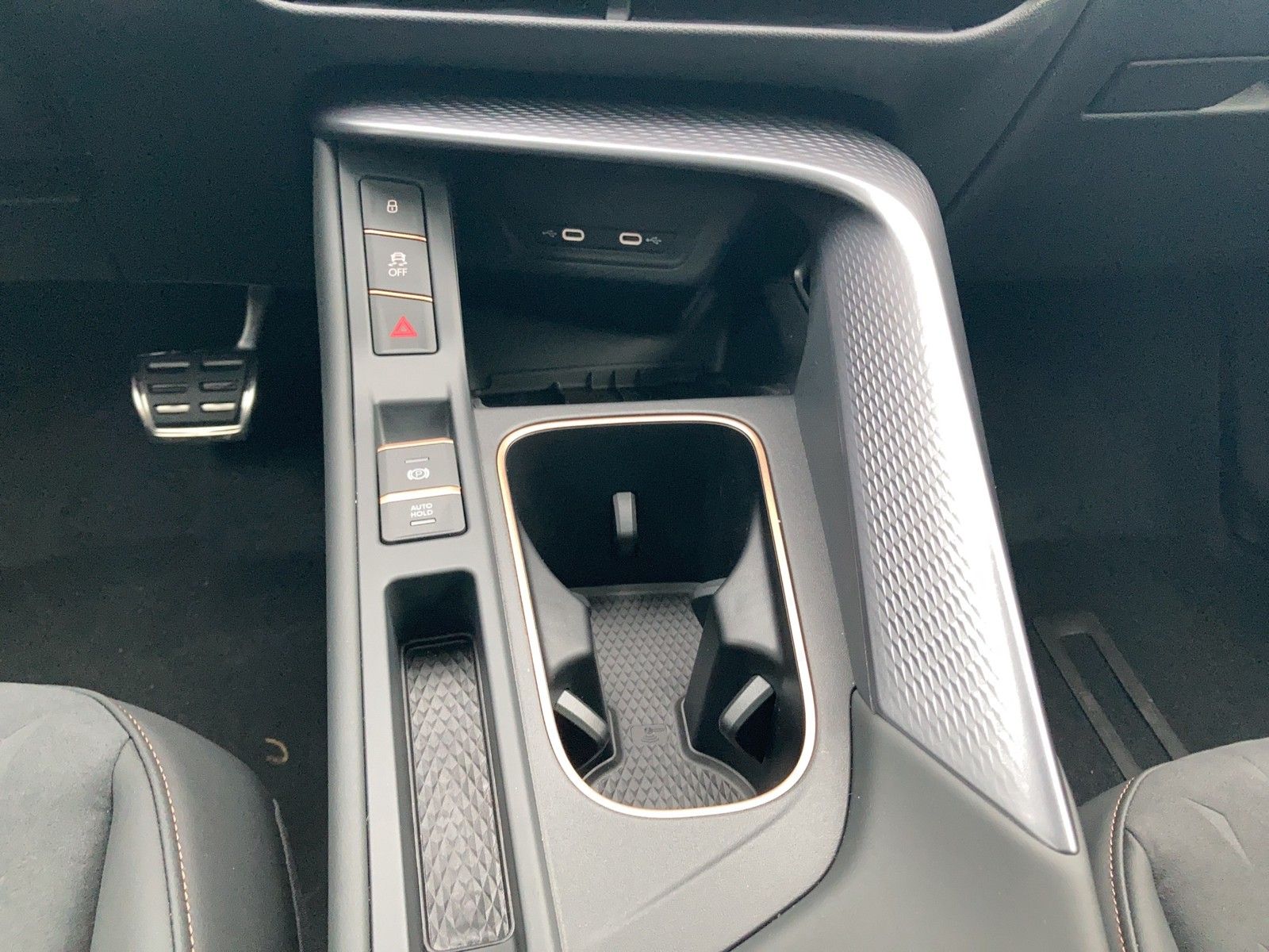 CUPRA Terramar VZ 2.0 TSI DSG 195kW/265PS 4Drive - Image 14
