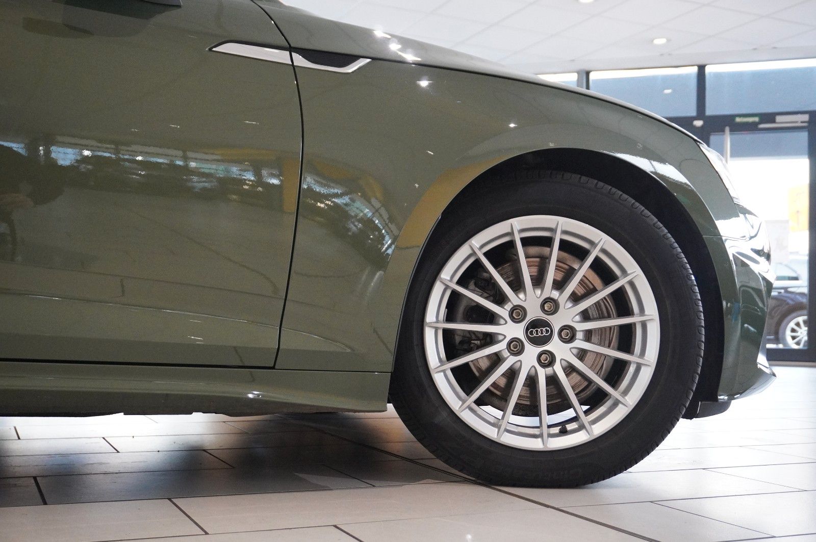 Fahrzeugabbildung Audi A5 Sportback 35 TDI S-TRONIC NAVI/LED/SHZ/DAB+