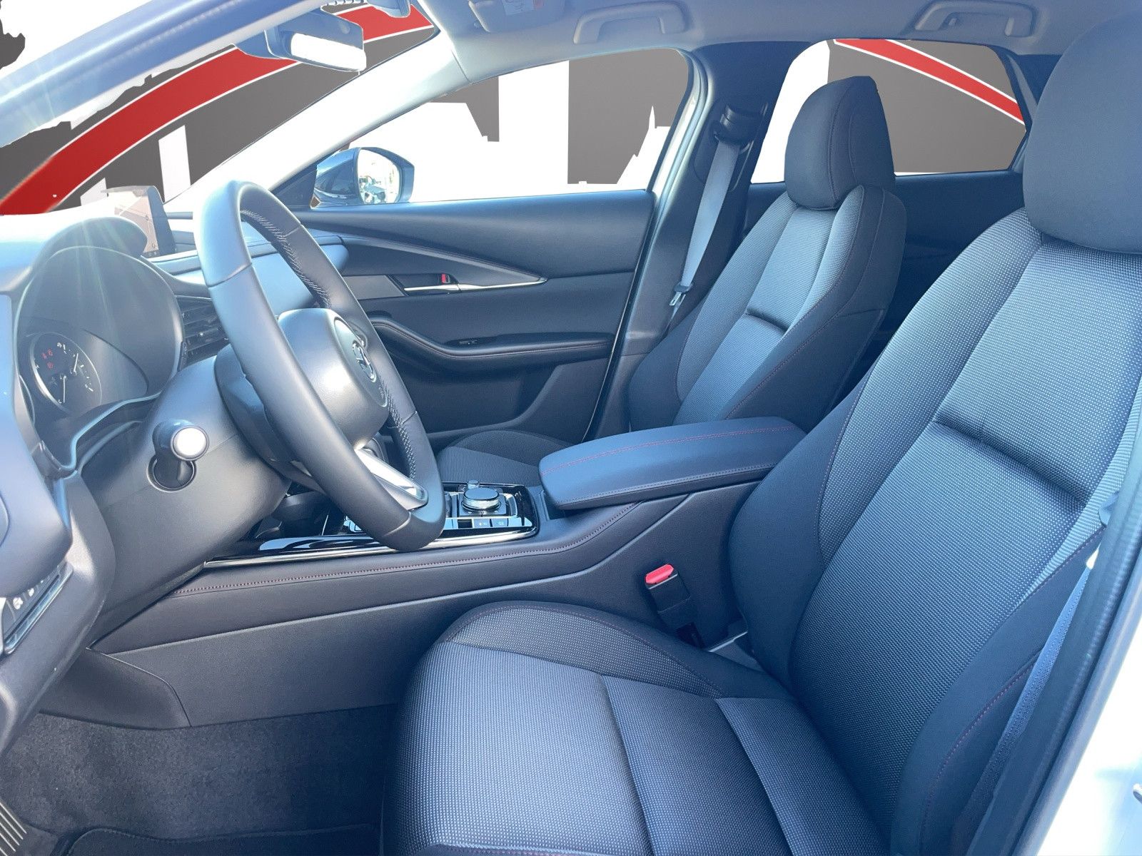 Fahrzeugabbildung Mazda CX-30 2.5L e-SKYACTIV G 140ps 6AT FWD Homura