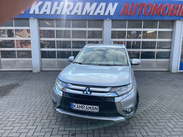 Mitsubishi Outlander Plus 4WD*AUTOMATIK*KLIMA*(7 SITZER)*