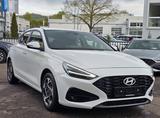 Hyundai i30 1.0 T-GDI DCT Fastback - Hyundai i30 mit Benzin-Antrieb: Sportwagen, Automatik