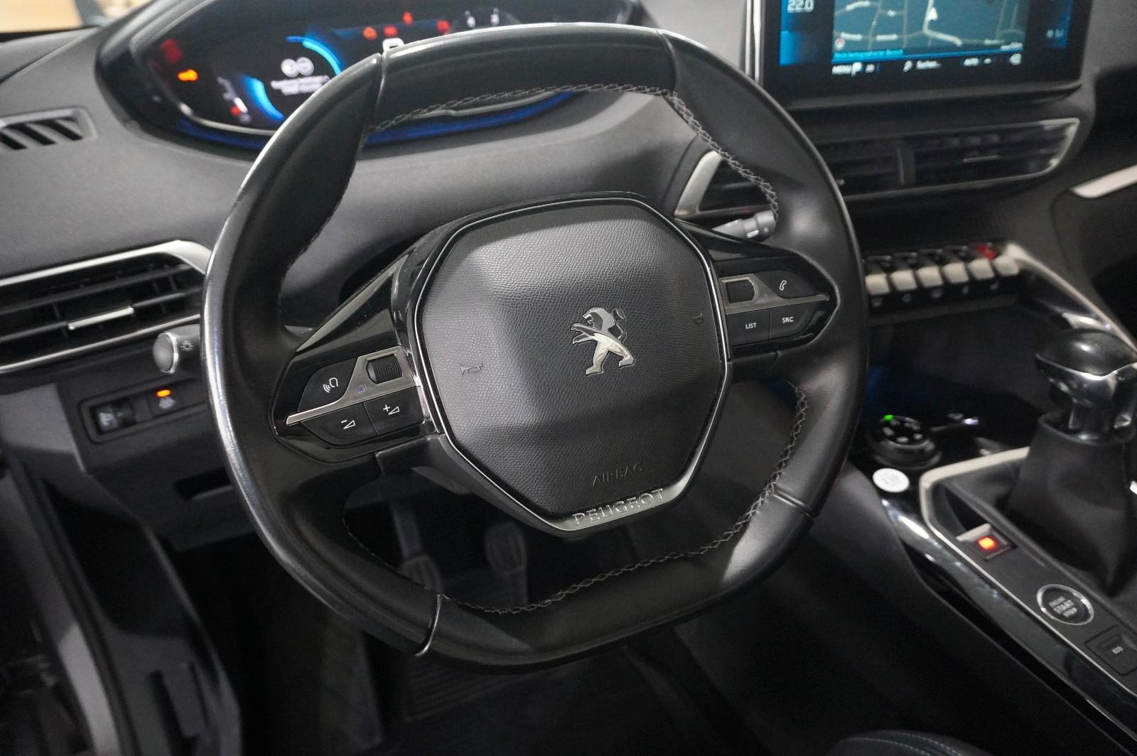 Peugeot 3008 1.5D ALLURE NAVI/LED/KAMERA/SPORT/VIRTU/AHK