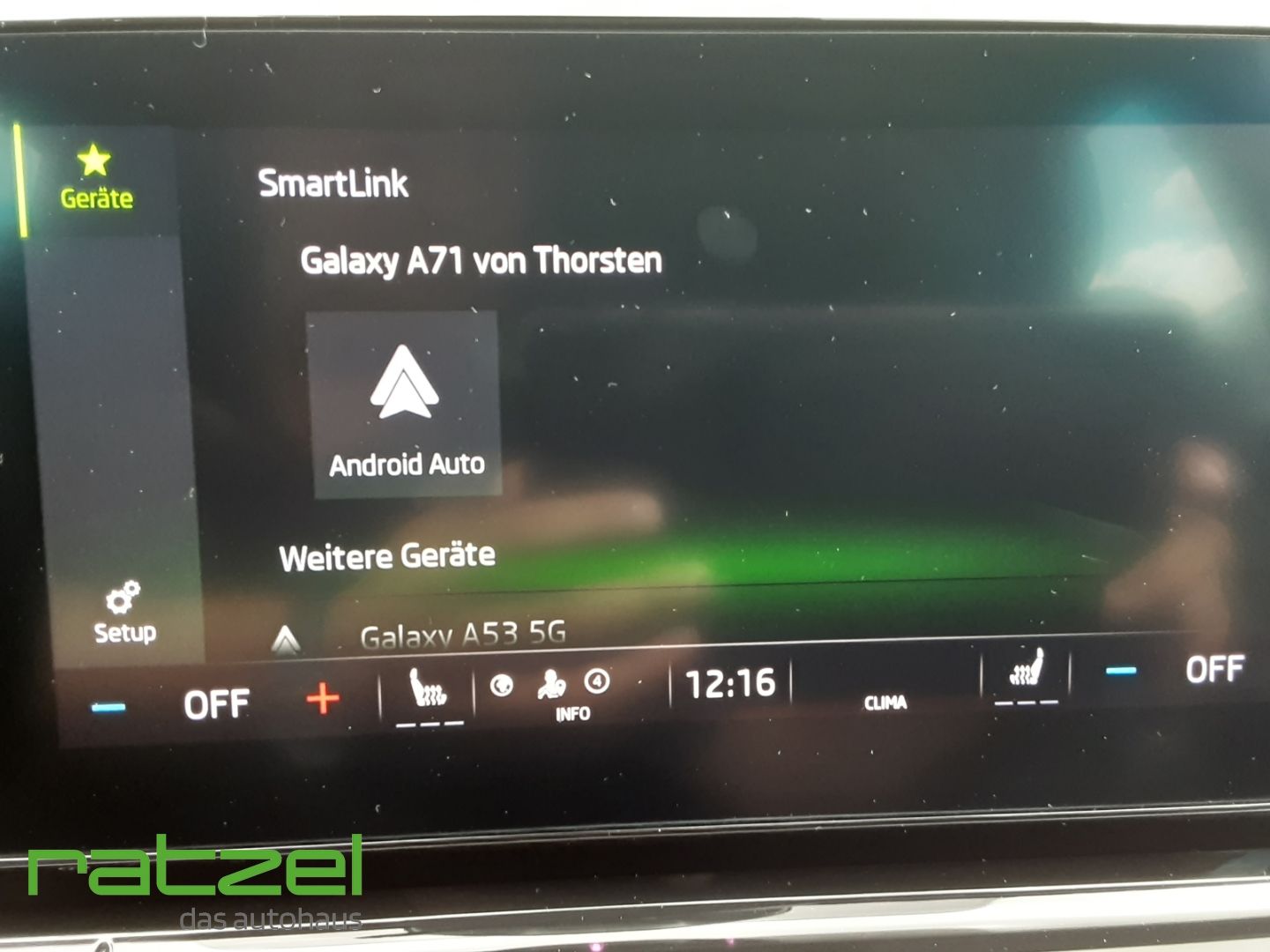 Fahrzeugabbildung SKODA Octavia Combi 2.0 TDI Clever AHK-klappbar LED Sp