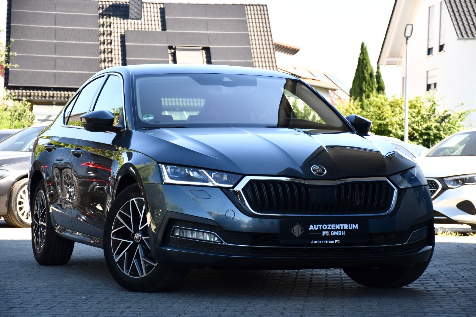 Skoda Octavia 2.0 TDI First Edition Canton HeadUp ACC foto 3