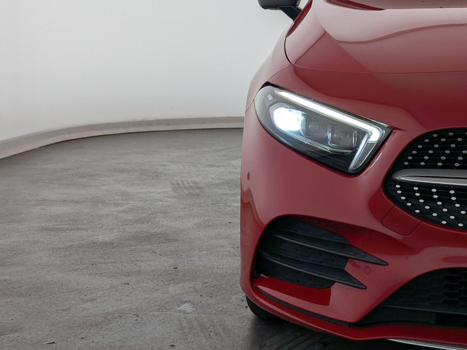 Mercedes-Benz A 250 AMG Line (EURO 6d-TEMP) LED+NAVI+ACC+SHZ+