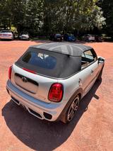 MINI Cooper S Cabrio  - weiße MINI Cooper S Cabrio