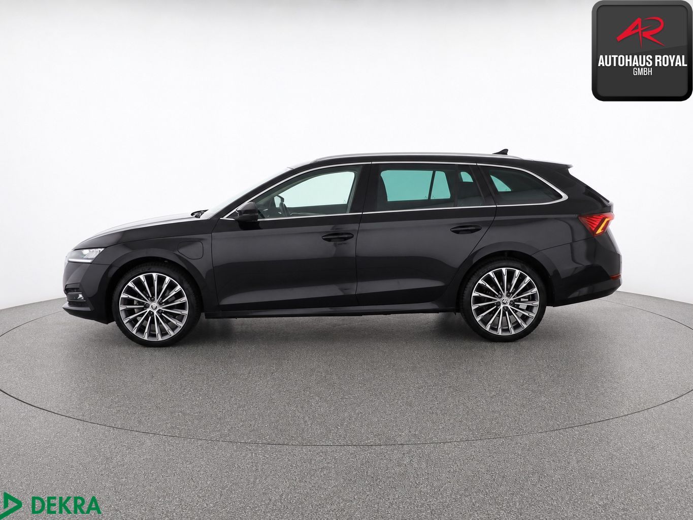 Skoda Octavia Combi 1.4 TSI iV STYLE PANO,CANTON,KESSY imagem 2