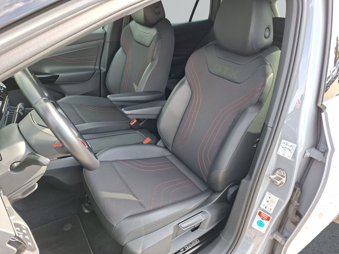 ID.4 GTX 4Motion *AHK*KAMERA*HUD*KEYLESS*DCC*MAT
