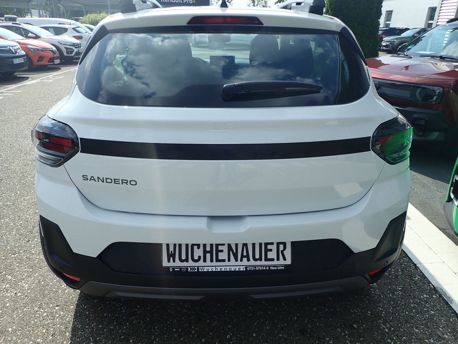 Fahrzeugabbildung Dacia Sandero Stepway Expression TCe 110