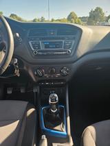 Hyundai i20 1.0 T-GDI 74kW blue Active Passion - Hyundai i20 von privat