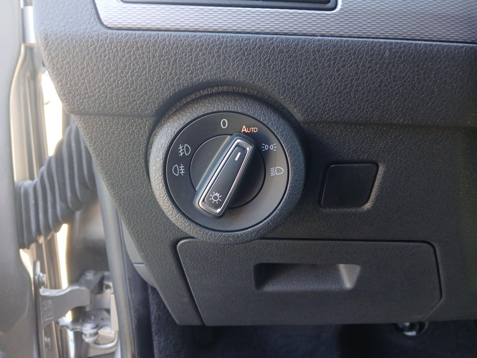 Fahrzeugabbildung Volkswagen T6 Multivan T6.1 TDI DSG 4-M Generation-Six STH