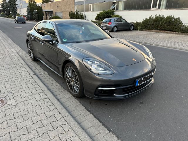 Porsche Panamera 4S Diesel S