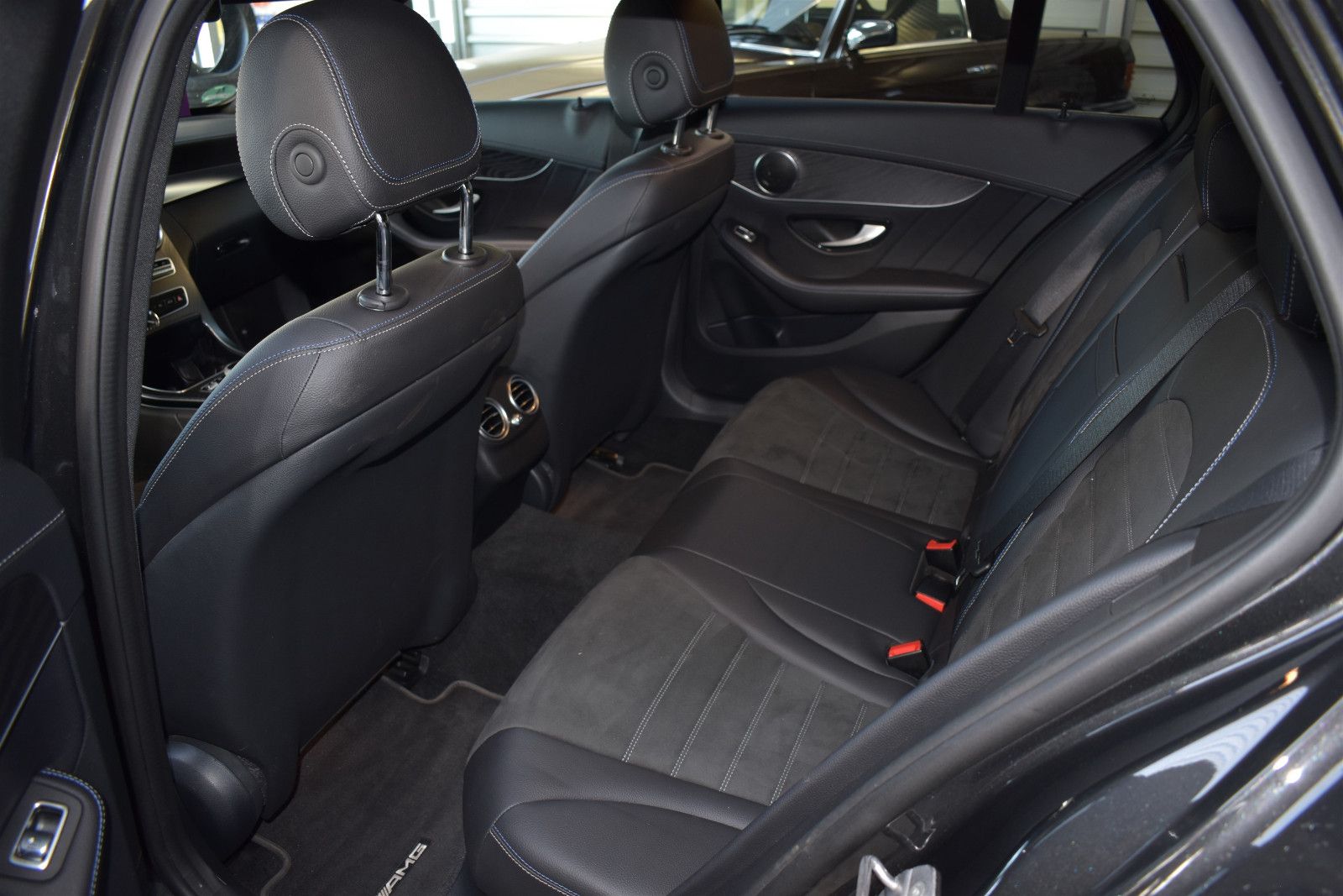 Mercedes-Benz C 220 DT AMG AUTOMATIK NIGHT EDITION foto 8