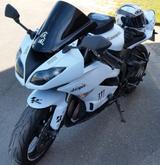 Kawasaki ZX-6R  "Kawasaki-Hayate" White Edition - KAWASAKI 2011 ZX6R