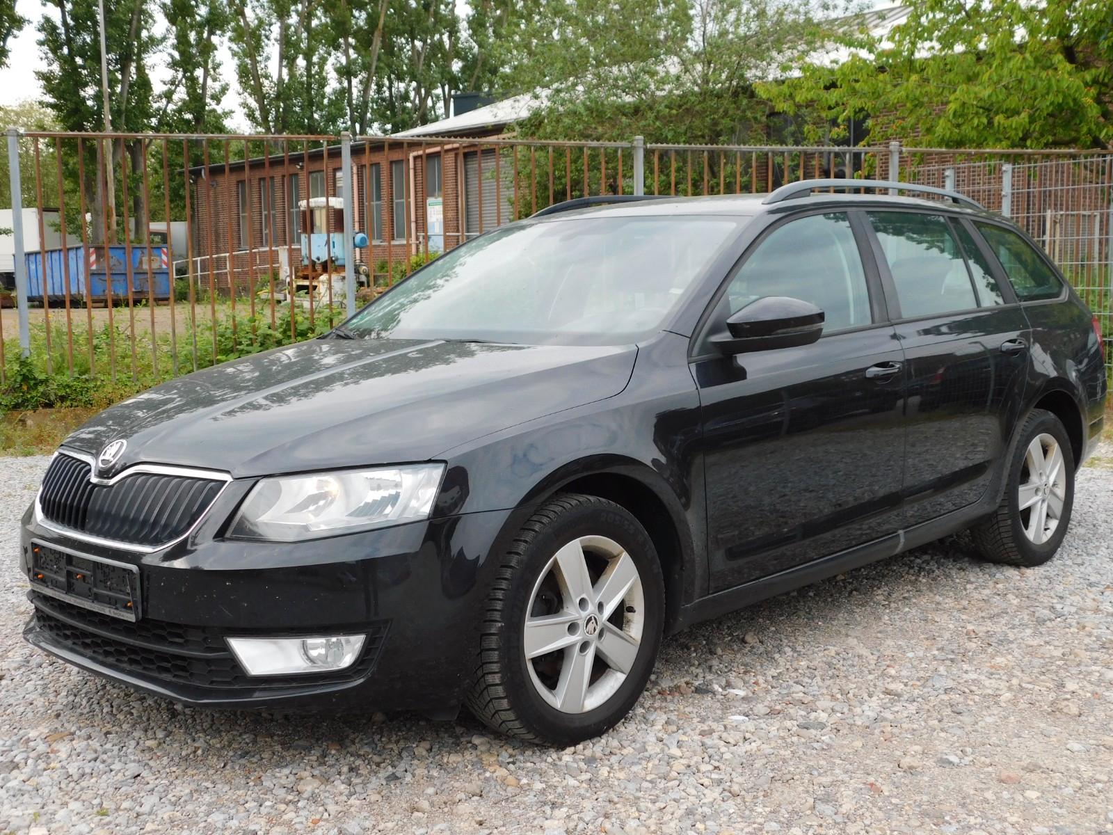 Skoda Octavia Combi 2.0 TDI Ambition Green
