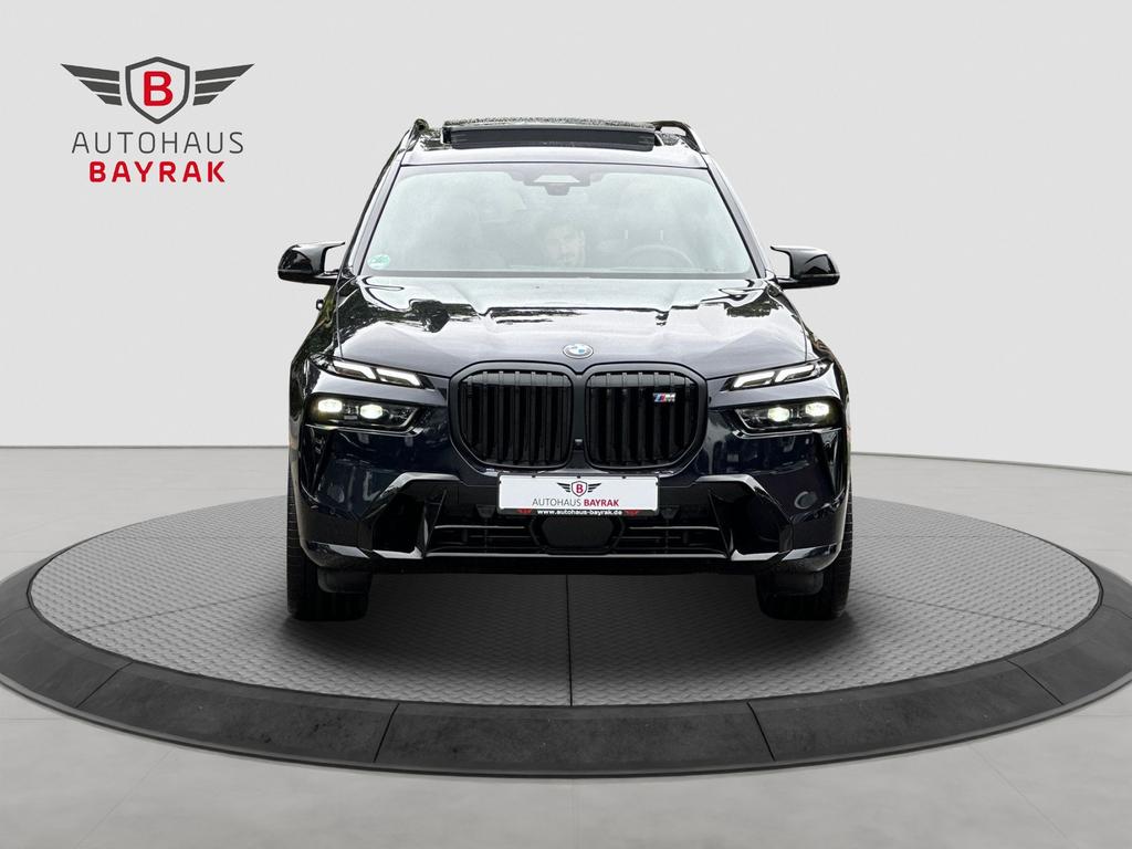BMW X7 M60