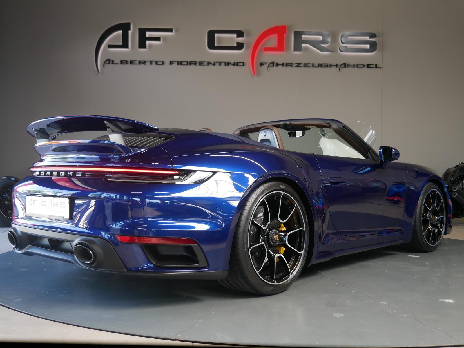 Porsche 992 911 Turbo S Lift Matrix Sportabgas PASM 1.Hd