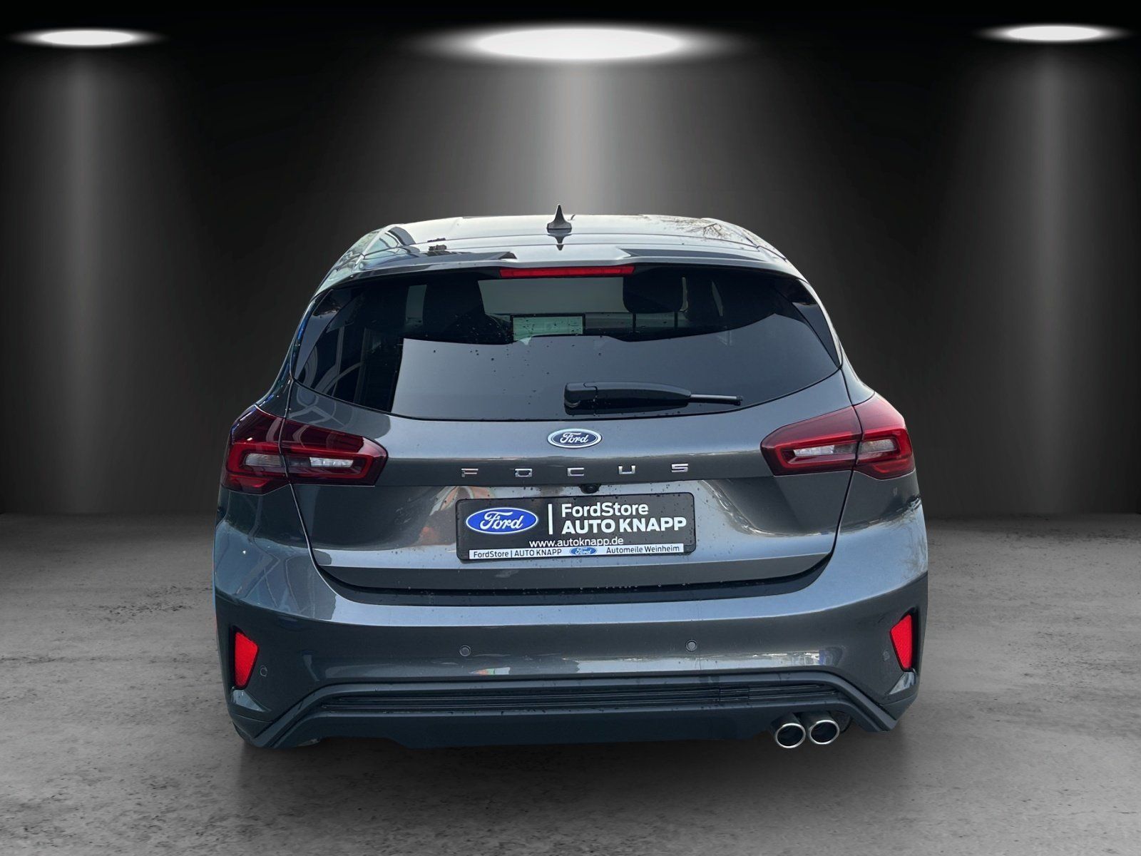 Fahrzeugabbildung Ford Focus ST-Line 5 Türer Styling Pak. Winter Pak.