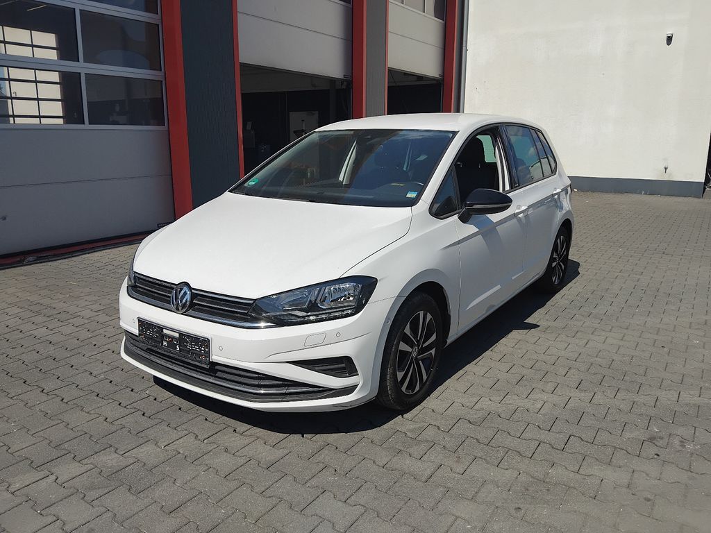 Image of Volkswagen Golf