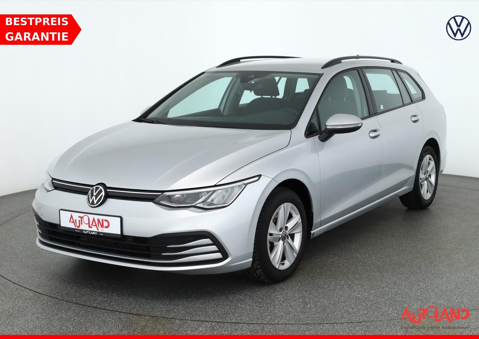 Volkswagen Golf VIII Variant 1.5 eTSI DSG LED Navi DAB