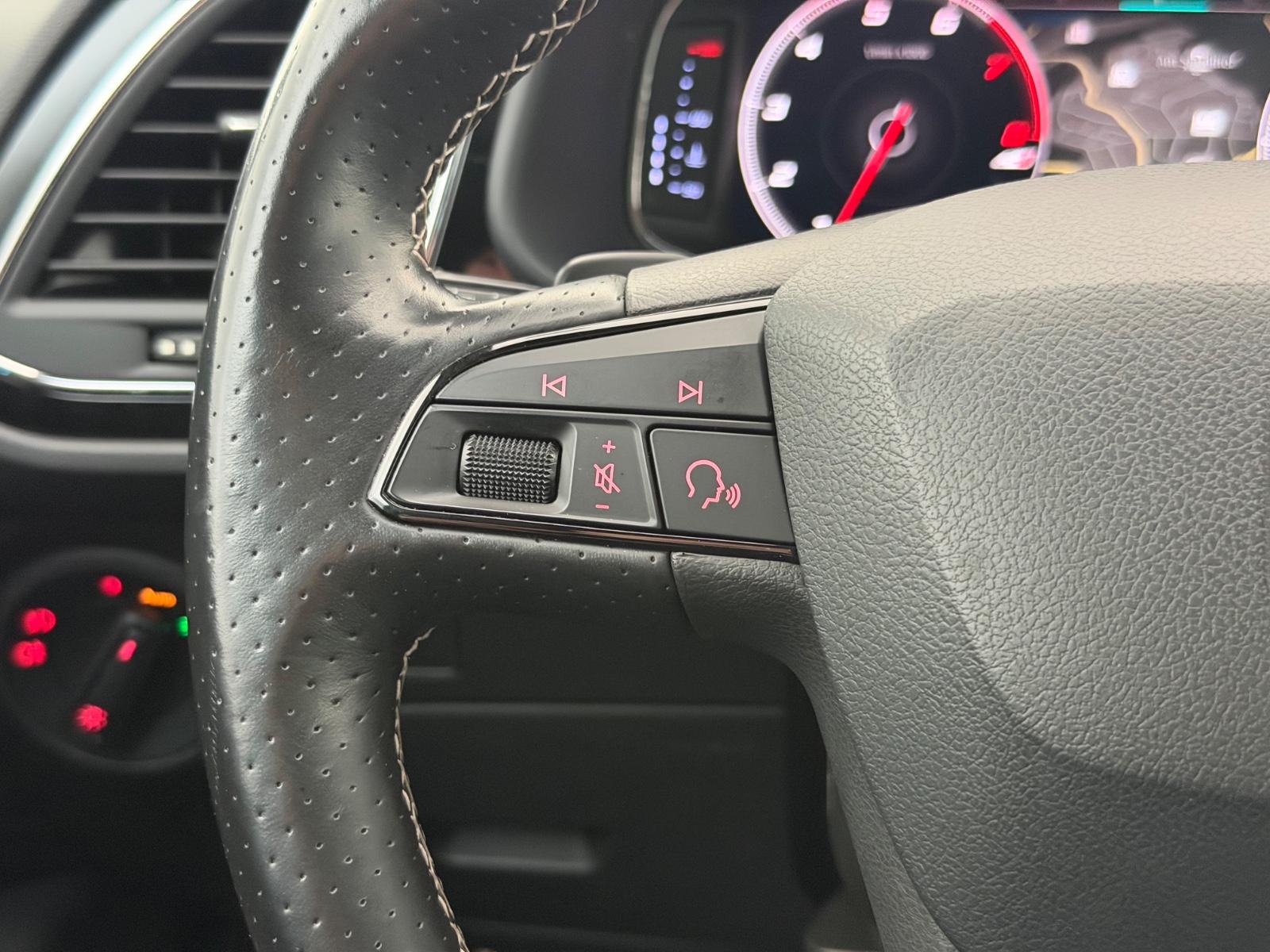 Seat Leon ST 2.0 4Dr.*CUPRA 300*LED-BEATS-SHZ-PDC-DCC