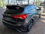 Ford Focus 2,0 EcoBlue ST ST - Ford Focus mit Diesel-Antrieb: Limousine, Klimaautomatik, 2.0