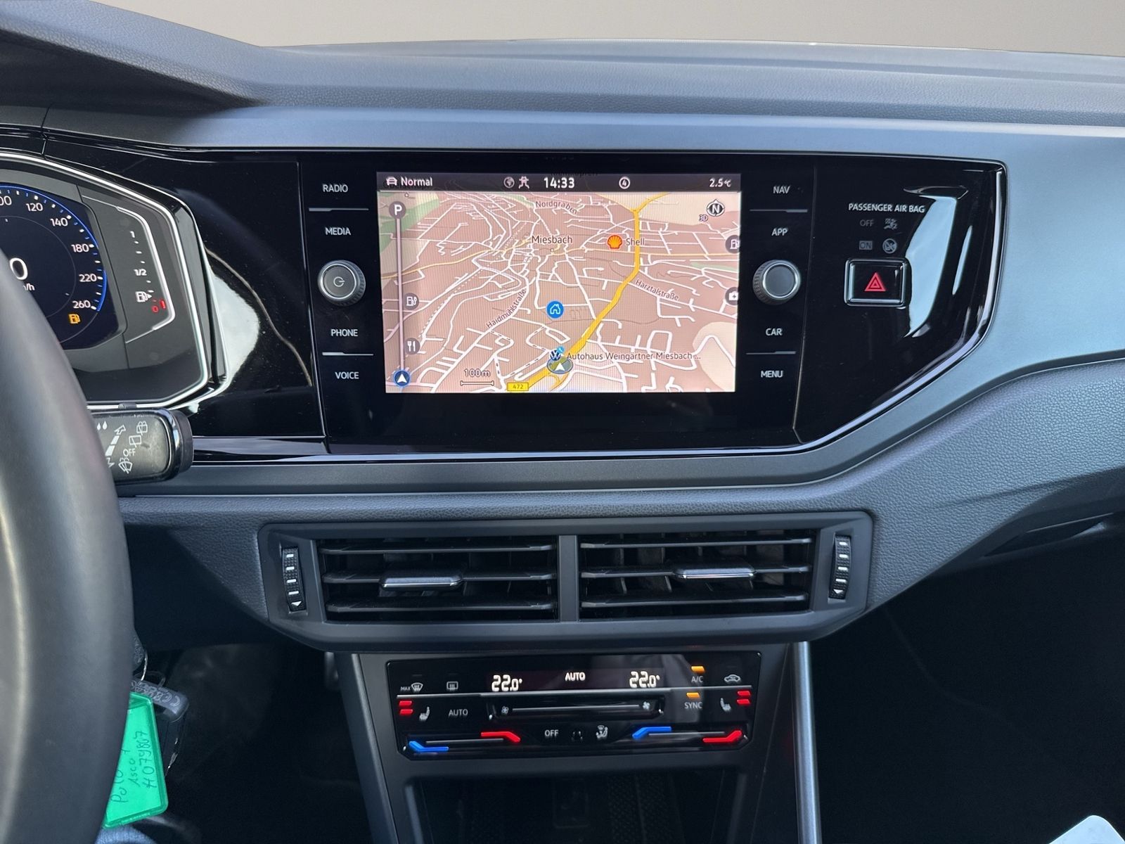 Polo R-Line 1.0 TSI, IQ-Drive, Navi, Sportfahrwe