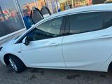 Opel Autos Opel Astra - Opel Astra mit Diesel-Antrieb: Kleinwagen