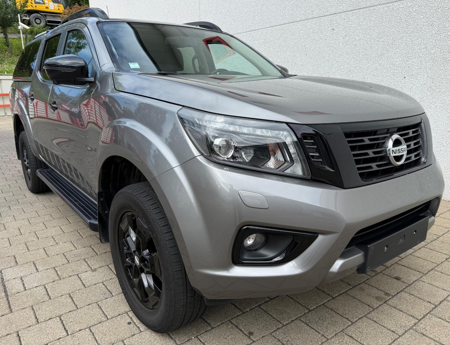 Nissan Navara DoubleCab Aut. Leder,Xen,Nav,Shz,Hardtop