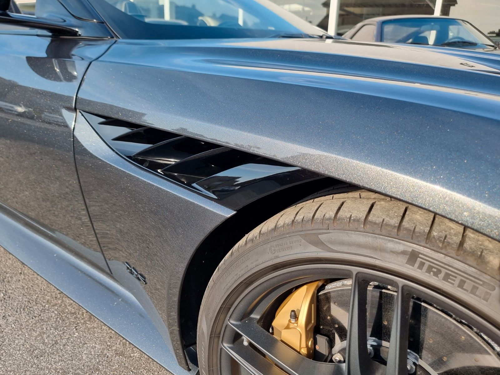 Fahrzeugabbildung Aston Martin DBS 5.2 V12 Volante/Werksgarantie 09/27/1A