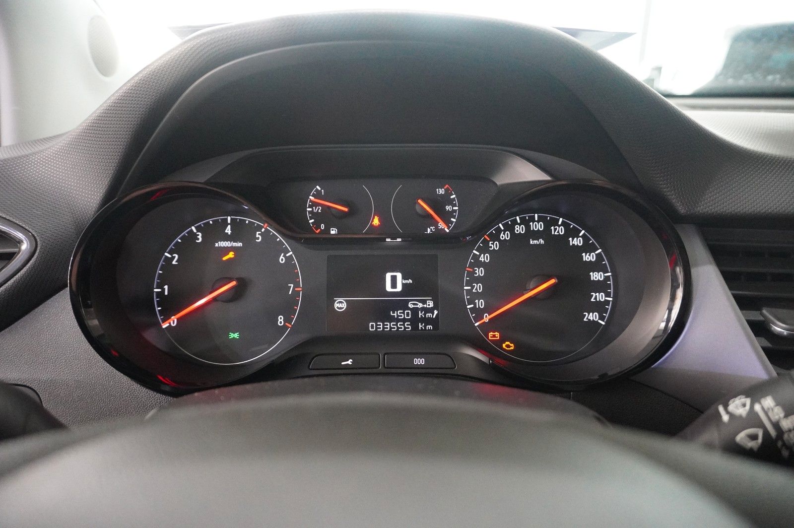 Fahrzeugabbildung Opel Crossland (X) 1.2 EDITION NAVI/LED/KAMERA/TEMP.