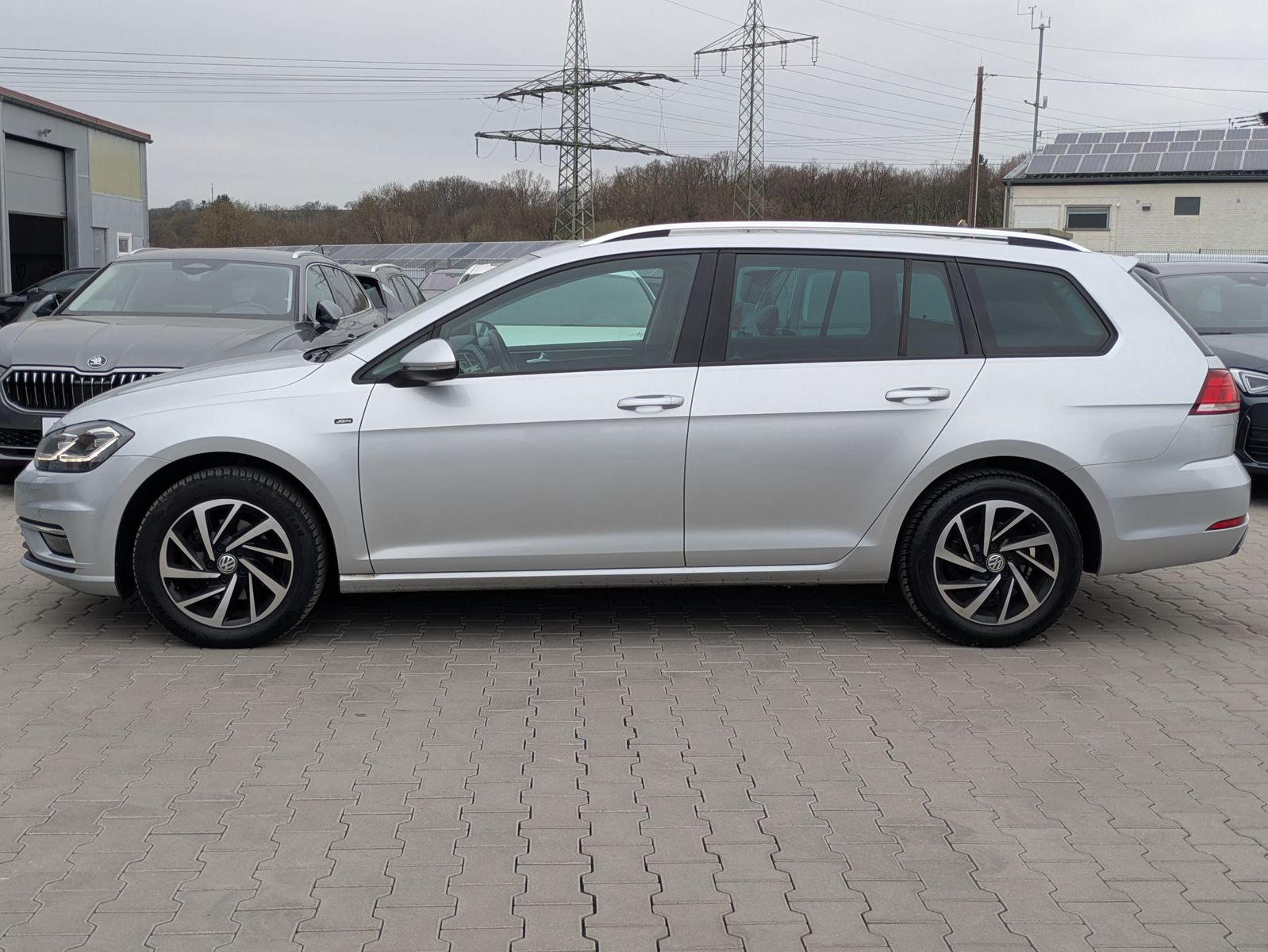 Fahrzeugabbildung Volkswagen Golf 2.0 TDI Join PANO*LED*ACC*KAM*APP*02/26TÜV