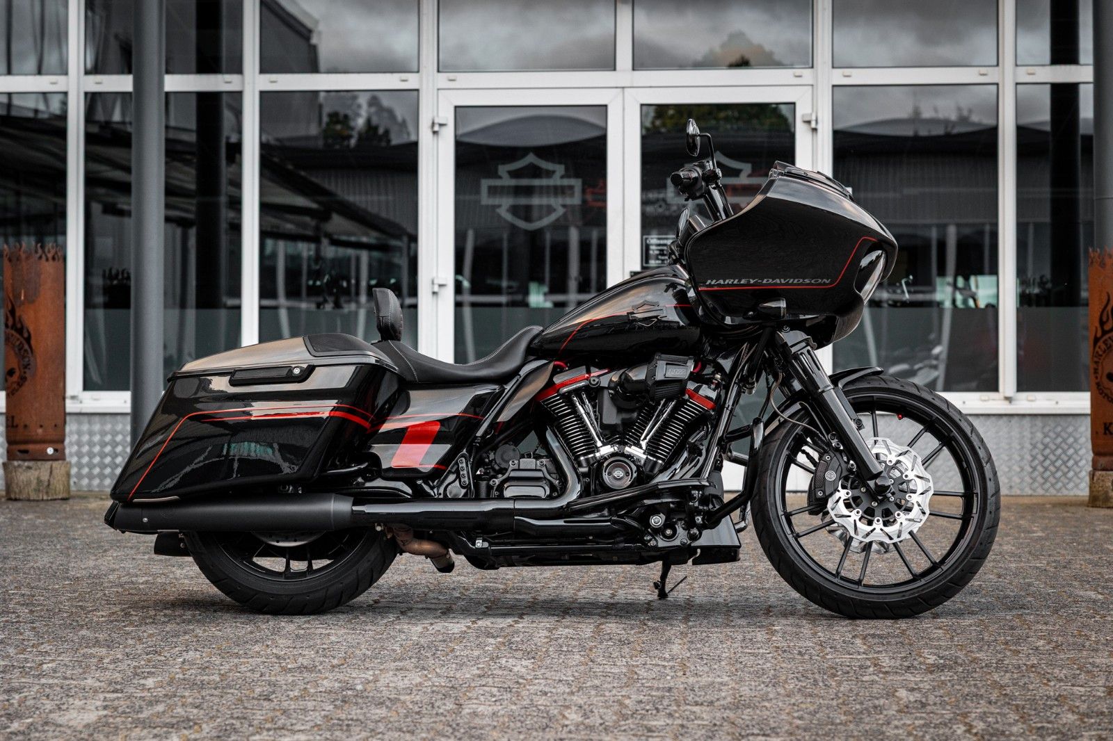 Fahrzeugabbildung Harley-Davidson CVO ROAD GLIDE 117 FLTRXSE - Kesstech -