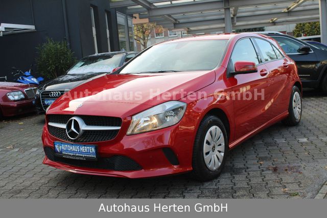 Mercedes-Benz A 180d BlueEfficiency*NAVI*SITZH*2.HAND*MJ:2018*