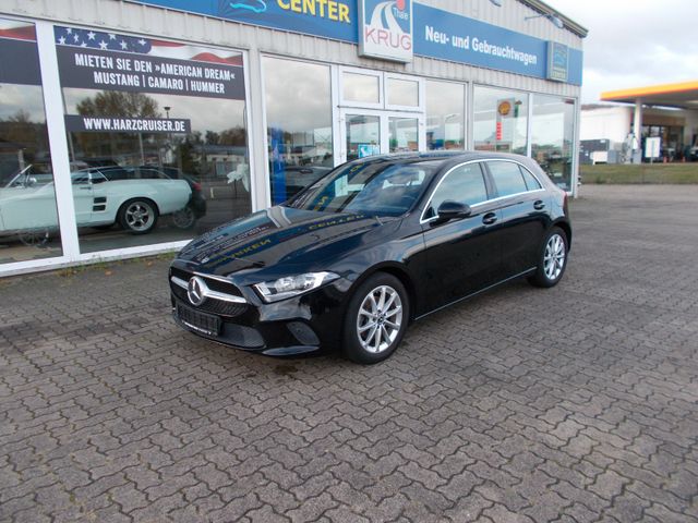 MERCEDES-BENZ A 200 Progressive