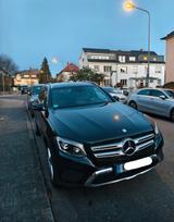 Mercedes-Benz GLC 250d AMG Interieur, Keyless, Head Up, Kamera - Mercedes-Benz GLC 250 Gebrauchtwagen in Frankfurt