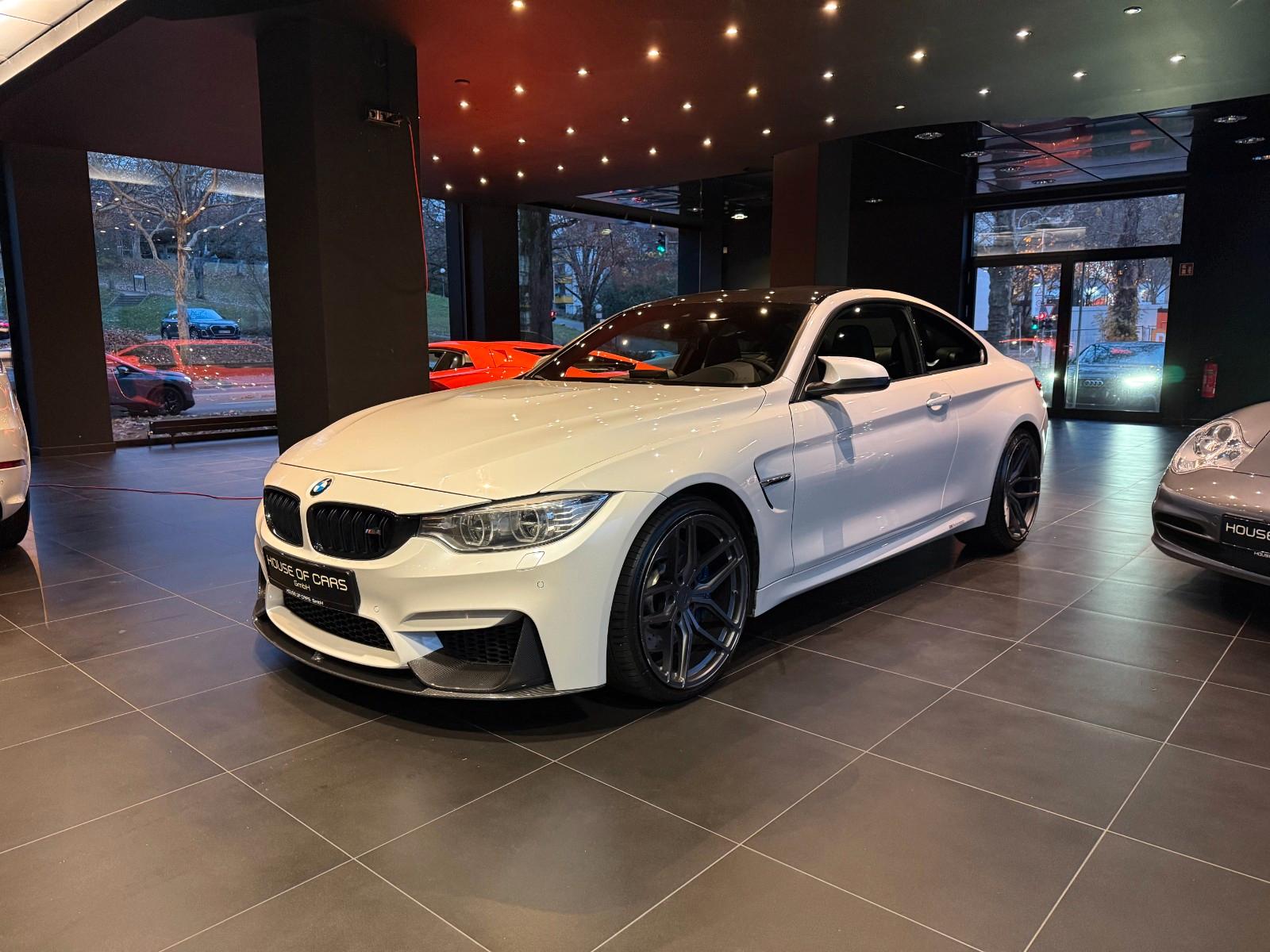 BMW M4 Coupe DKG*HeadUp*Carbon-Dach*Leder*Scheckheft