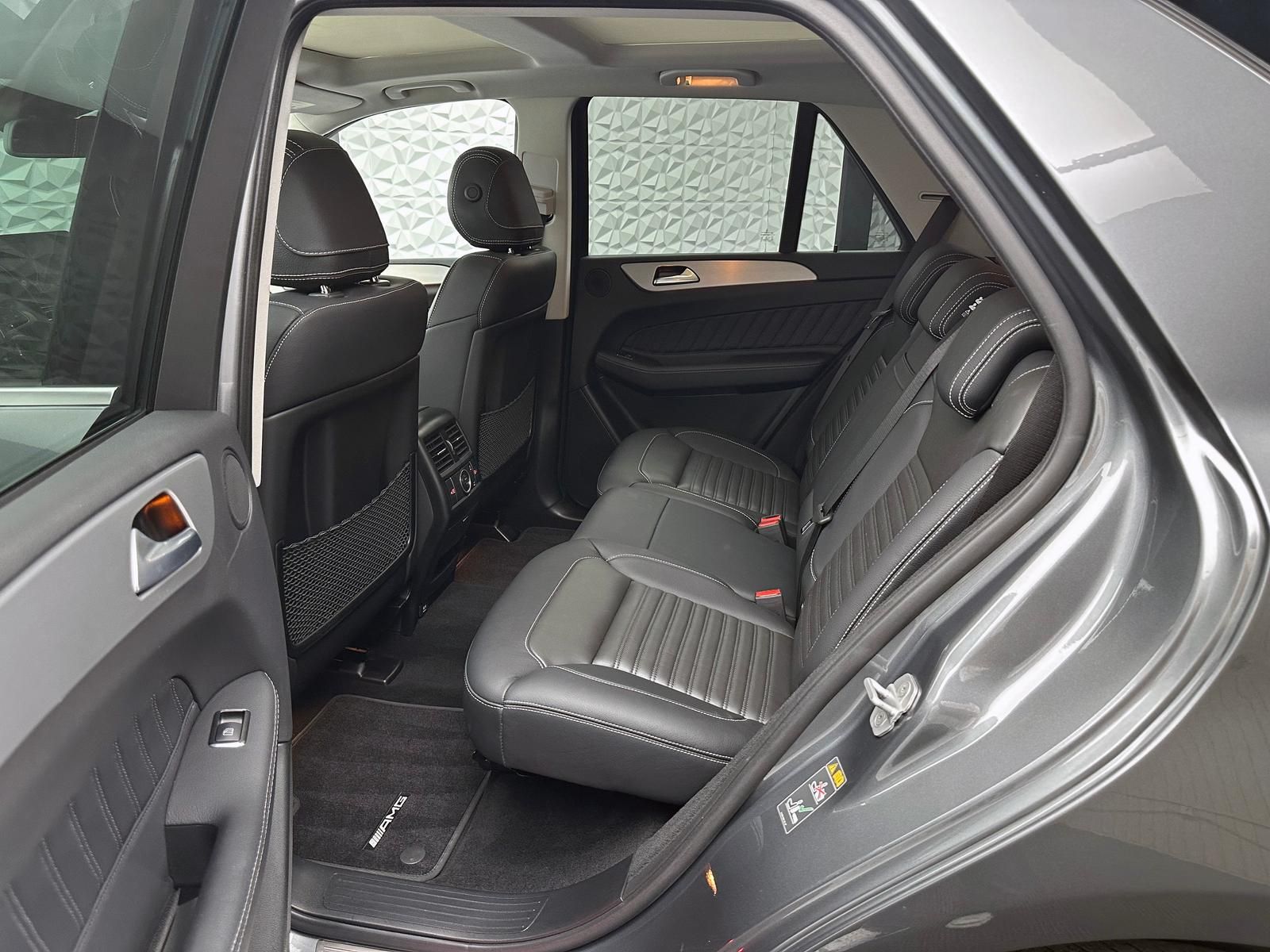 Fahrzeugabbildung Mercedes-Benz GLE 350d 4MATIC/DISTRO/PANORAMA/AHK/360°/ILS/DAB