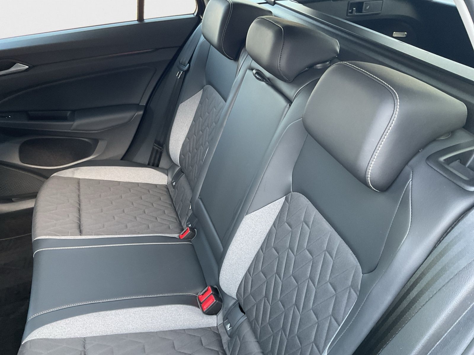Volkswagen Golf - Bild 13
