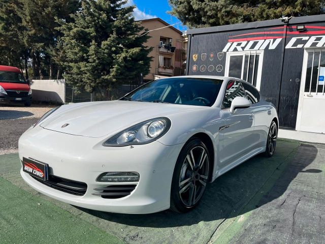 Porsche Panamera 3.0 Diesel FULL