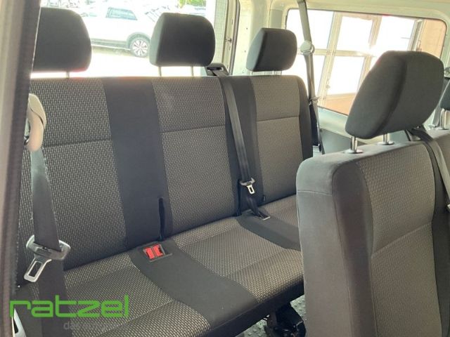 Fahrzeugabbildung Volkswagen T6.1 Kombi FWD KR 2.0 TDI SCR 5-Gang AHK