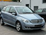 Mercedes-Benz B 200 CDI Automatik Leder Navi Xeno Elektr.Sitze - Mercedes-Benz B 200 Gebrauchtwagen in Frankfurt
