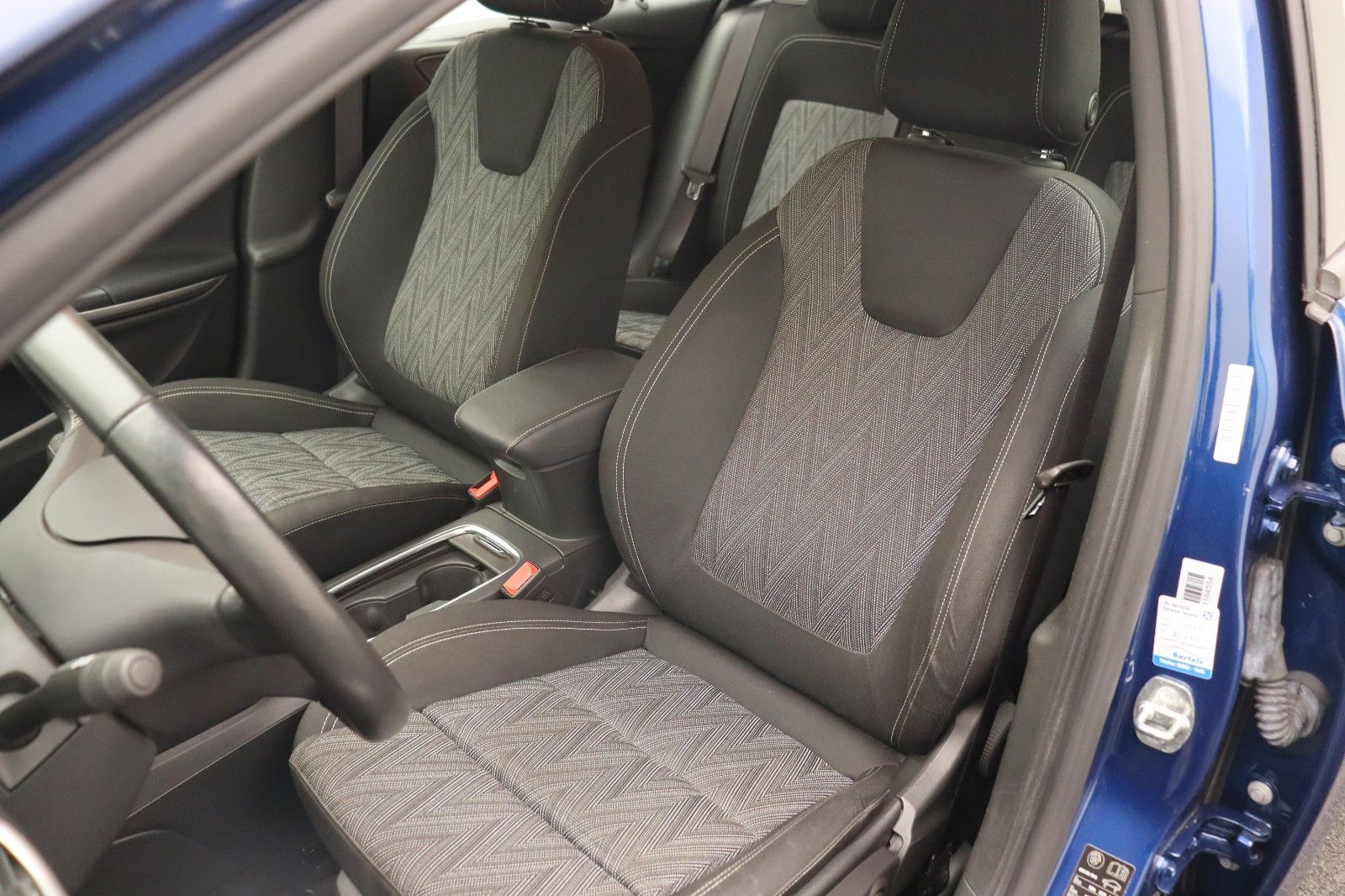 Fahrzeugabbildung Opel Astra K 1.5 Sports Tourer Opel 2020 NAVI LED AHK