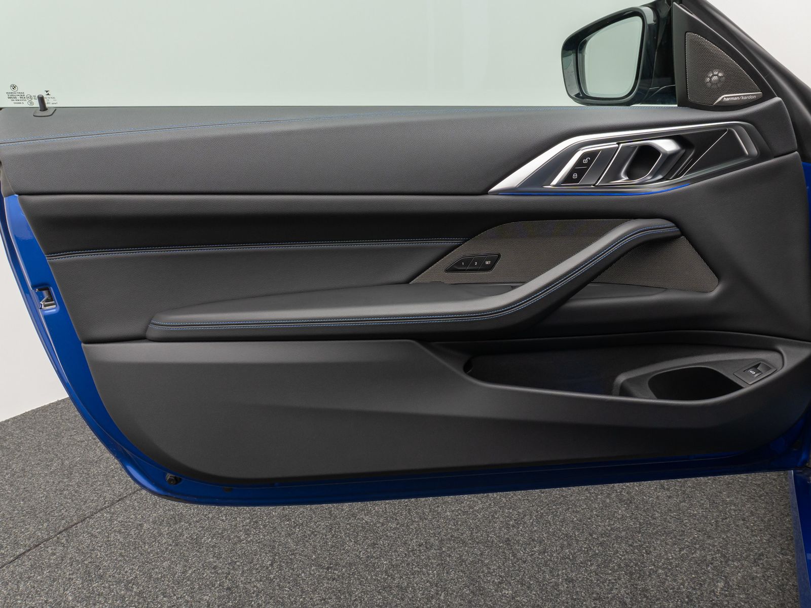 Fahrzeugabbildung BMW M440d xD Coupé 360°Glasdach HUD Laser DAB H/K