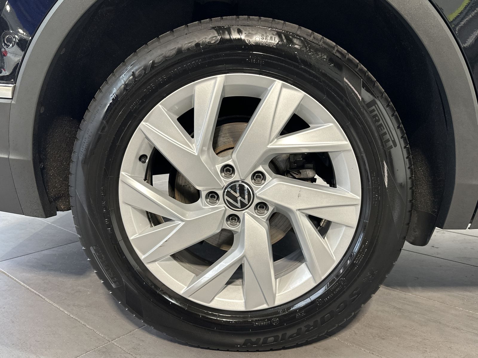 Fahrzeugabbildung Volkswagen Tiguan Allspace 2.0 TDI DSG Life NAV+LED+KAM+ACC