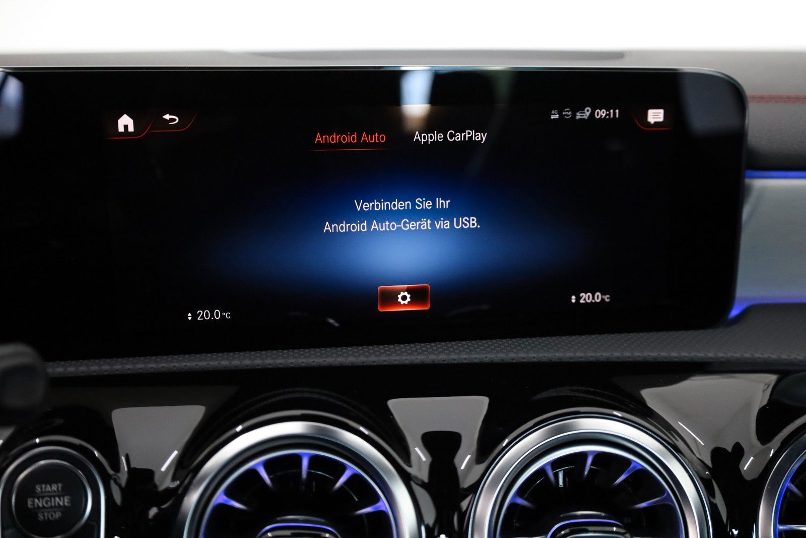Fahrzeugabbildung Mercedes-Benz CLA 250e AMG Line  TLeder,Navi,LED,ParkPaket,AHK