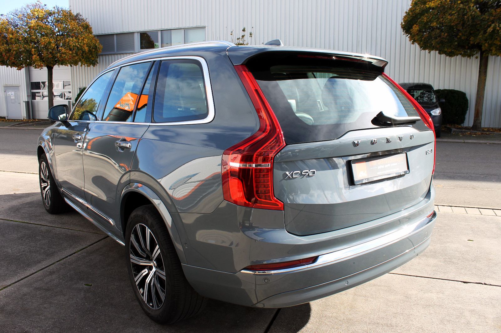 Fahrzeugabbildung Volvo XC90 B5 AWD Ultimate Bright 7-Stz. 360° ACC PANO
