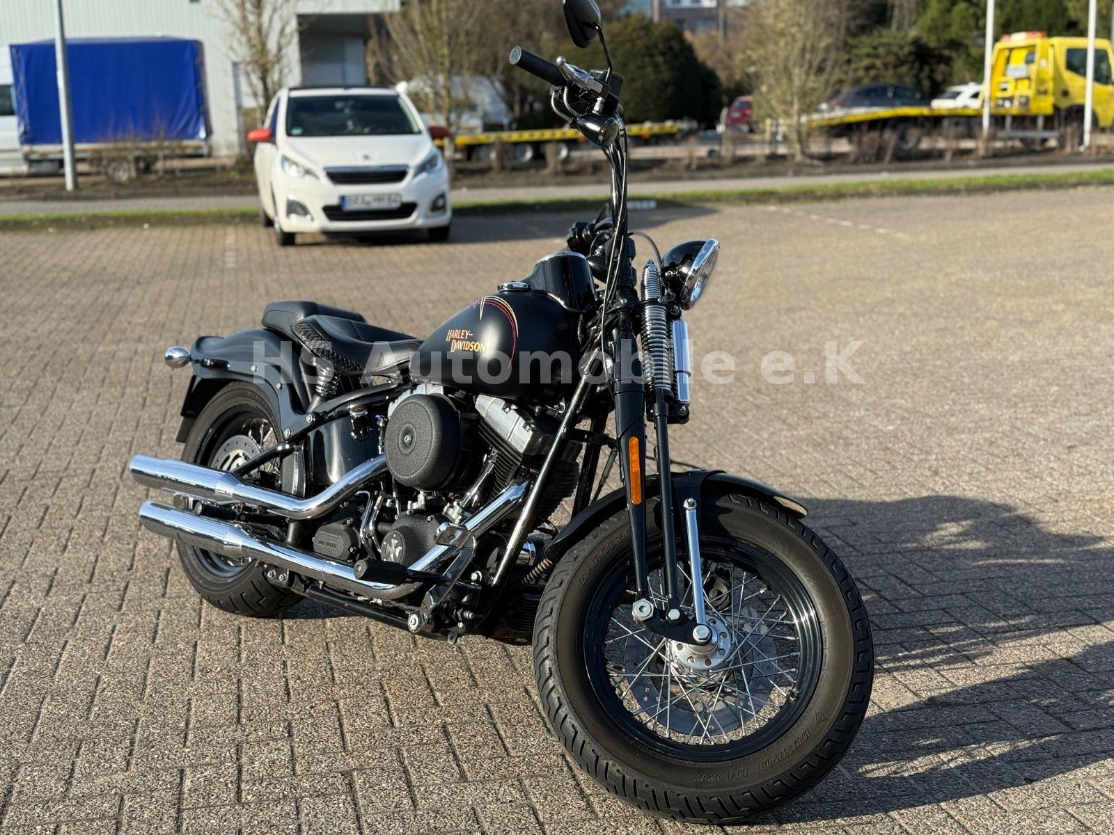 Harley-Davidson FLSTSB